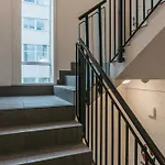 Stay Urban - Scandinavian Comfort With Private Balcony